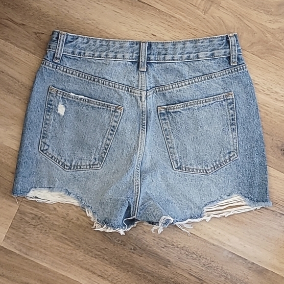NWT LOVERS + FRIENDS Jack High Rise Cutoff Denim Shorts 27 - Picture 9 of 9